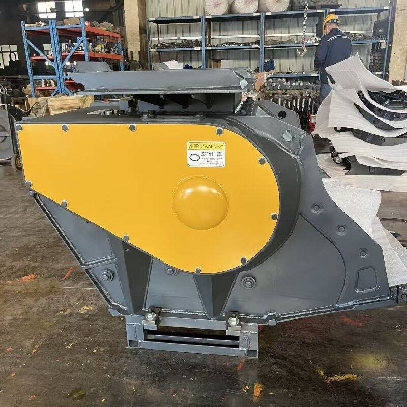 Godet de concassage hydrauliqu - Heavy Equipment With Bucket avis et prix