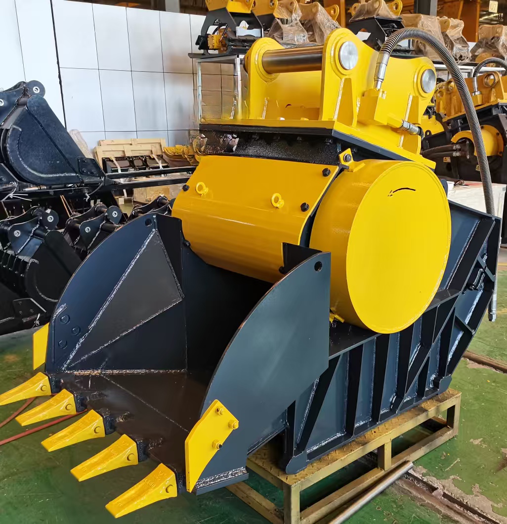 Godet de concassage hydrauliqu - Heavy Equipment With Bucket avis et prix